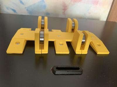 Adjustable Spool Holder Lack Table