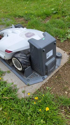 Mammotion Luba Adapter Station