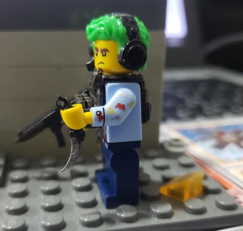 KARAMBIT KNIFE FOR NONLEGO