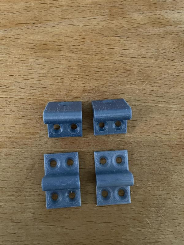 Einsteckhalter für U-Träger passend zum ELEMENT-Regalsystem"