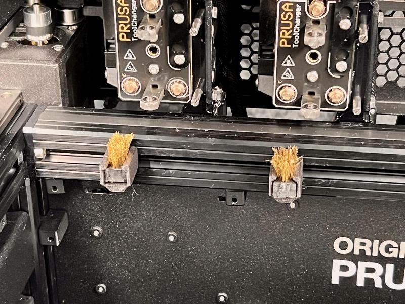 Prusa XL nozzle brush scripper for 8.5mm x 11.4mm wide brushes