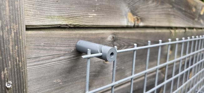 Plant support frame fixation