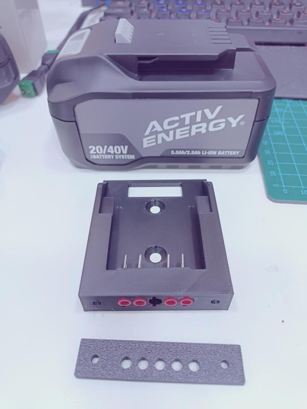 Activ 20V/40V Battery Mount with electrical connections