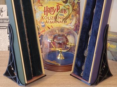 Harry potter wand easel