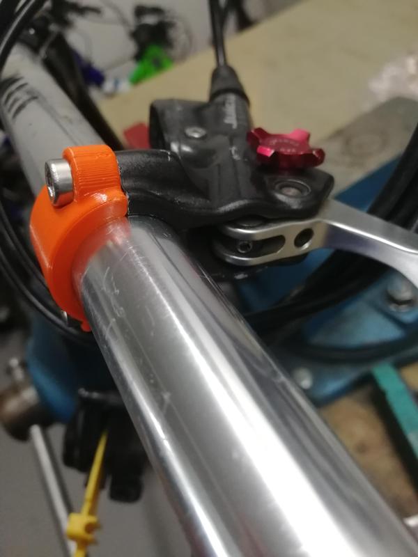 Avid brake lever clamp