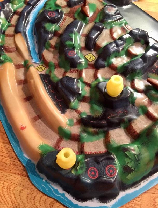 Honey Pots for  Fireball Island – Crouching Tiger, Hidden Bees!