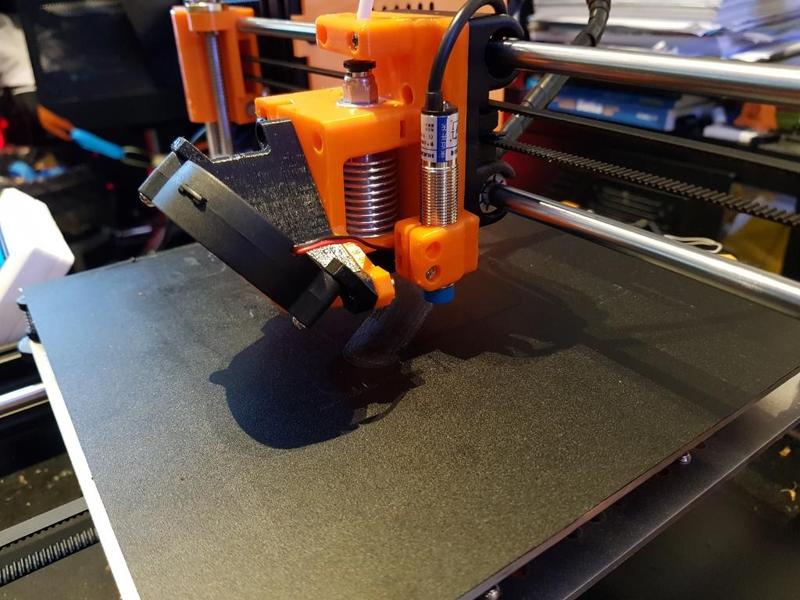 Extruder body 12mm sensor