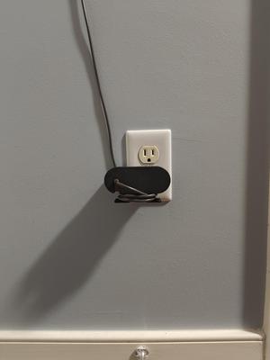Dyson charger cable management