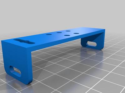 Slotted rear bracket