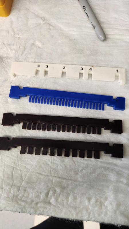Gel electrophoresis casting set