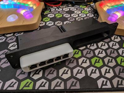 Unifi Switch Flex Mini 10-inch rack x2 holder: compatible with DIY and commercial mini racks!