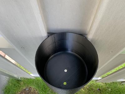 Blumentopfhalter für Lamellenzaun