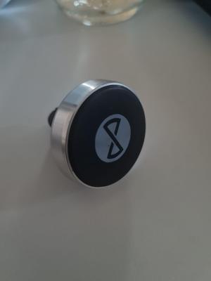 Holder with magnetic pin for Parrot CK-3100