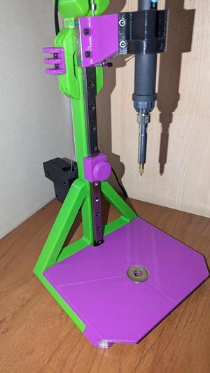 Stealth Press vertical lock