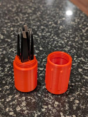 Compact Tweezer Case