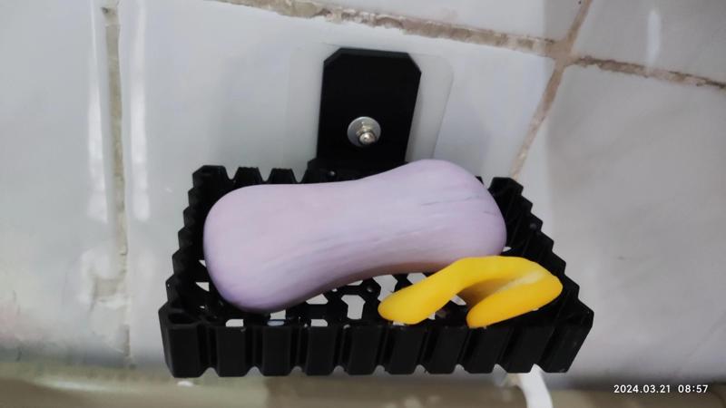Wall mounted soap box 2
