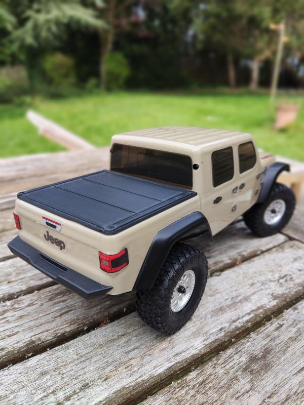 Axial SCX24 Jeep Gladiator bed cover with 3 flat panels