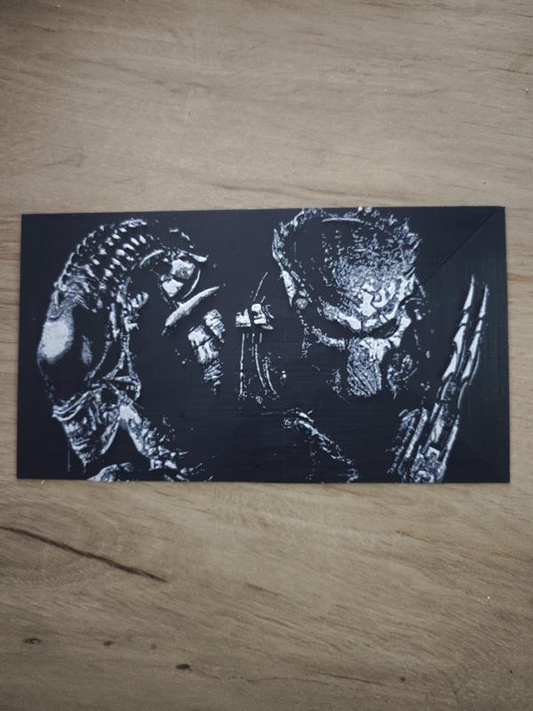 Tableau Alien vs Predator - 200 x 113 mm - Free - Gratuit
