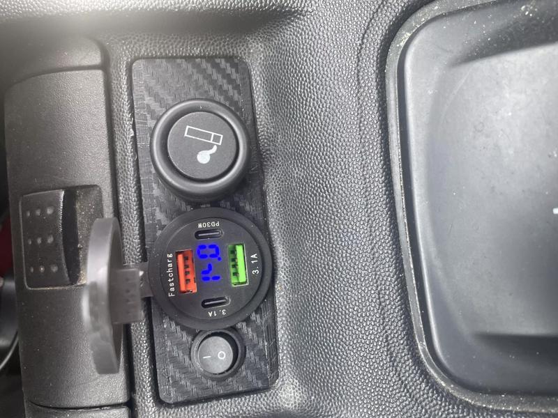 Opel Corsa C Vauxhall Cigarette Lighter Revision For USB Ports