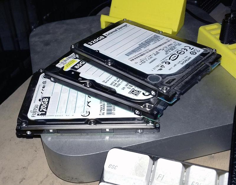 2.5" Laptop Hard Drive Storage