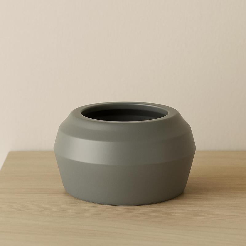 Minimalist Modern Vase – Low Poly Ceramic Style