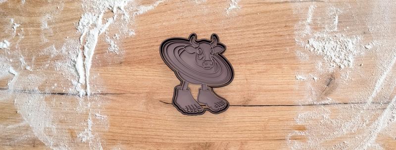 La vacca satturno cookie cutter from Brainrot Italian