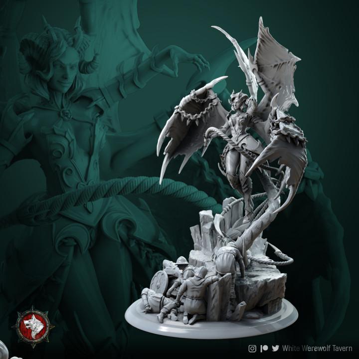 Zurae-Ta succubus diorama 75mm and 32mm pre-supported