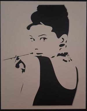Audrey Hepburn 3D wall picture outline