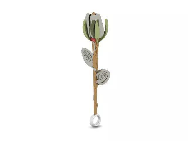 minimal pendant necklace with rose design