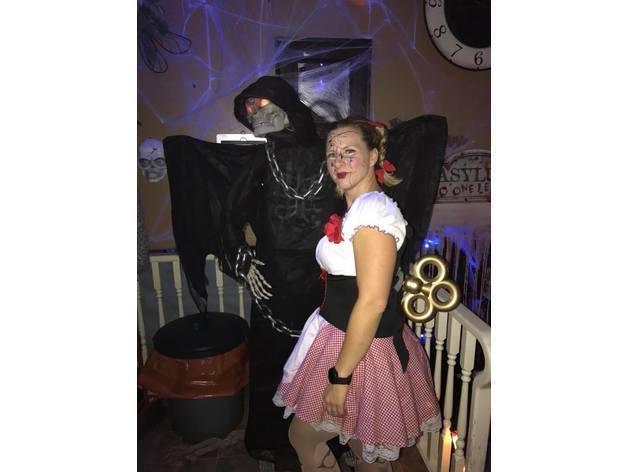 Key and Holder for Costumes