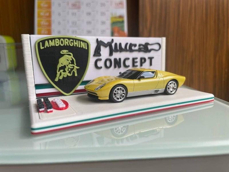 Kyosho Lamborghini Miura Concept Display Base
