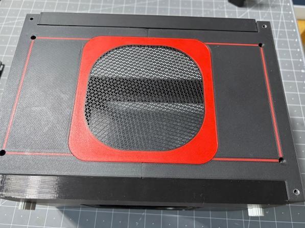 Cover with hole for 120mm fan - [YaMR]