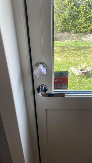 LockAid – Ergonomic Door Lock Assist Grip (3D Printable)