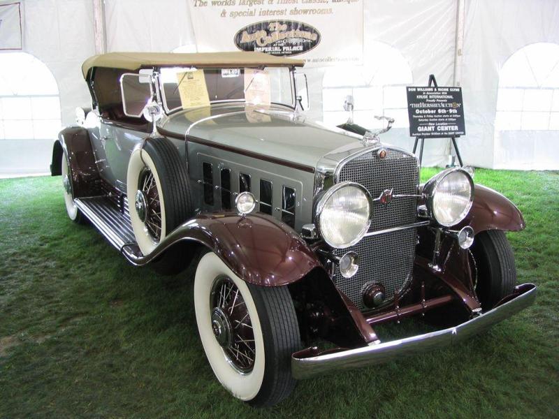 1930 Cadillac V-16 Roadster