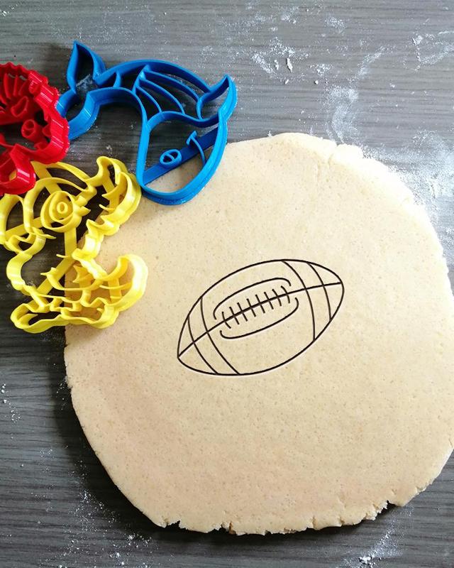 American football Cookie Cutter + outline