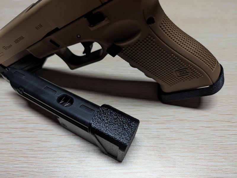 Guaiqiaohu G17 Magazine Base Plate/Magazine Well