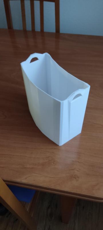 Cherry harvesting basket