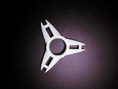 3 Spoke Taser Spinner