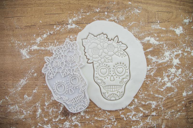 Mexican ornament woman skull cookie cutter, Dia de muertos traditional celebration cutters and stamps