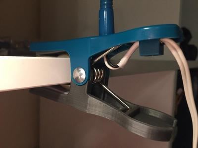 Clip part for IKEA JANSJÖ ( JANSJO ) lamp (old design)