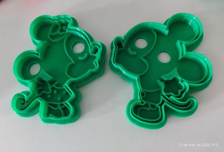 Mickey and Minnie cookie cutter