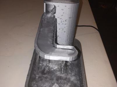 Cat Water Fountain or Desk fountain.