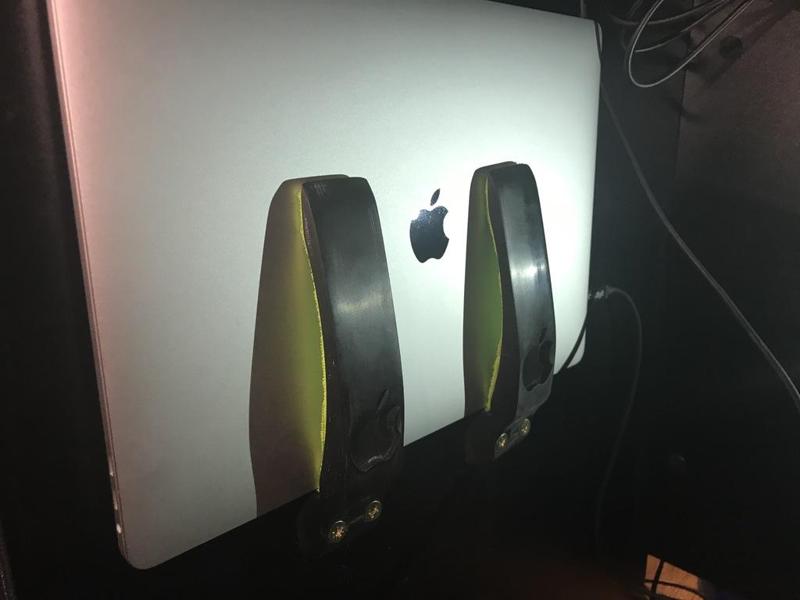 Laptop Desktop Vertical Mount