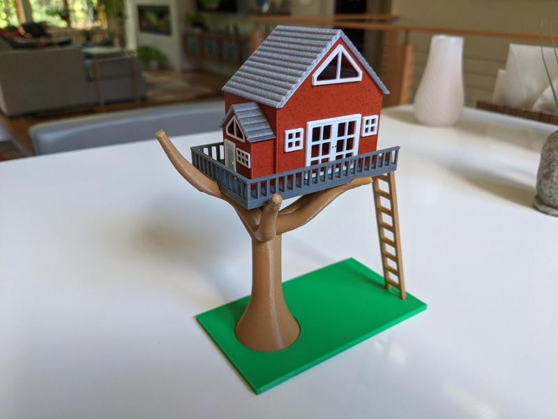 Summer Treehouse Lamp