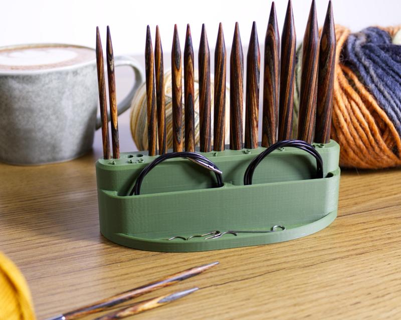 Organizer for circular knitting needles