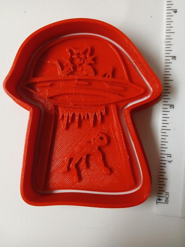 Cat UFO Cookie Cutter