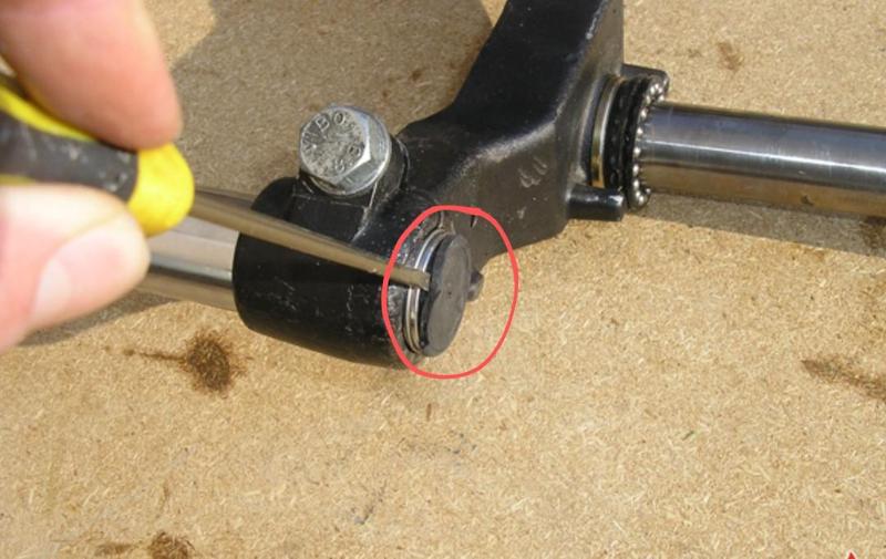 Cap for MBK Nitro Yamaha Aerox triple clamp