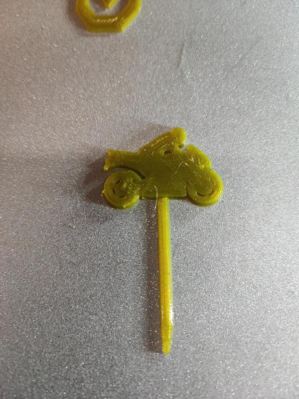 PIQUE À CUPCAKES, GARNITURE, GÂTEAU, TOASTE moto sportive