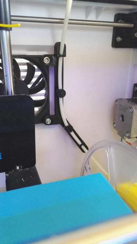 Filament guide Flashforge dreamer