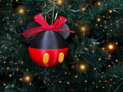 Mickey Christmas balls